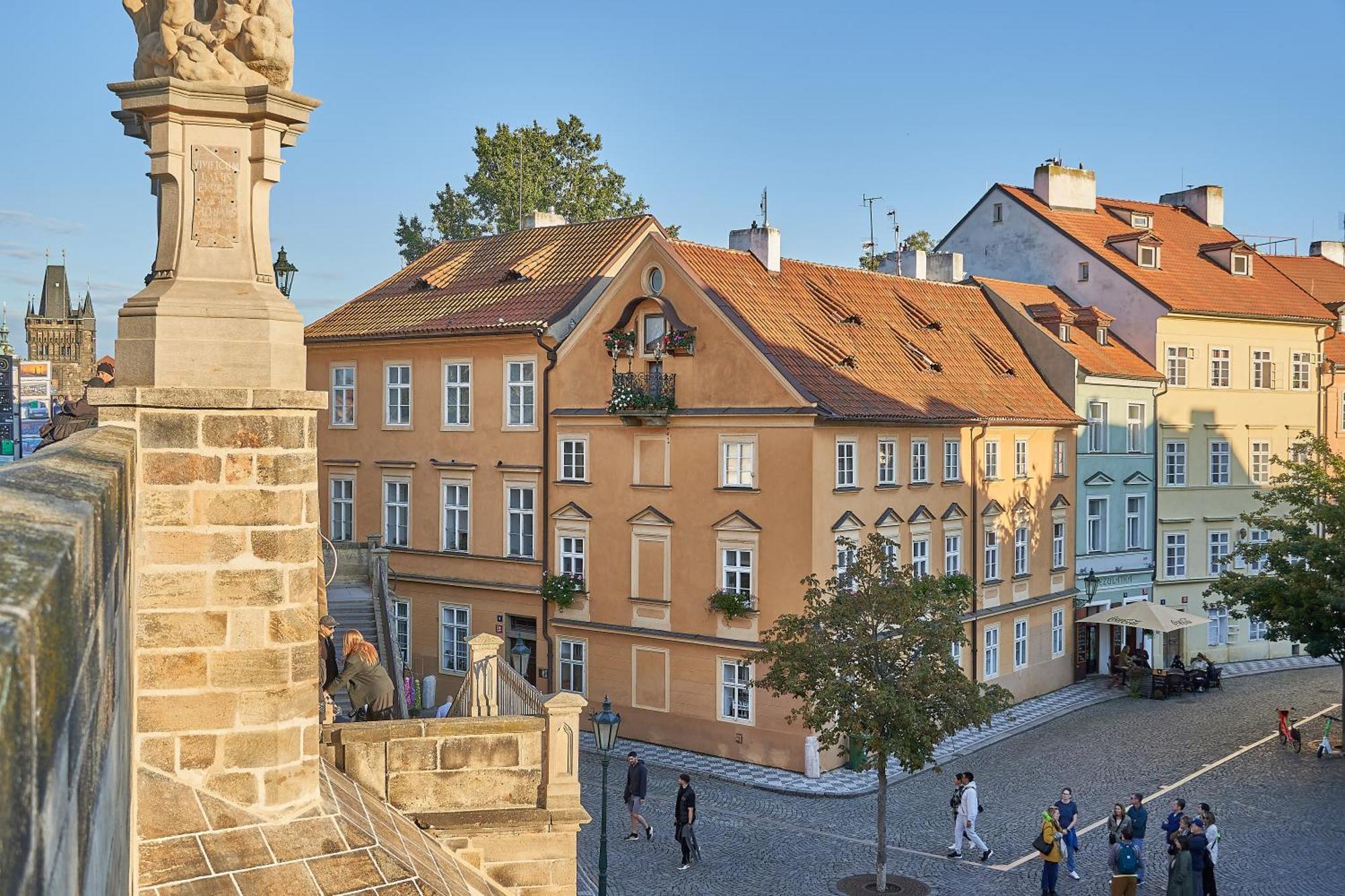 Hotel U 3 Pstrosu Prága Kültér fotó